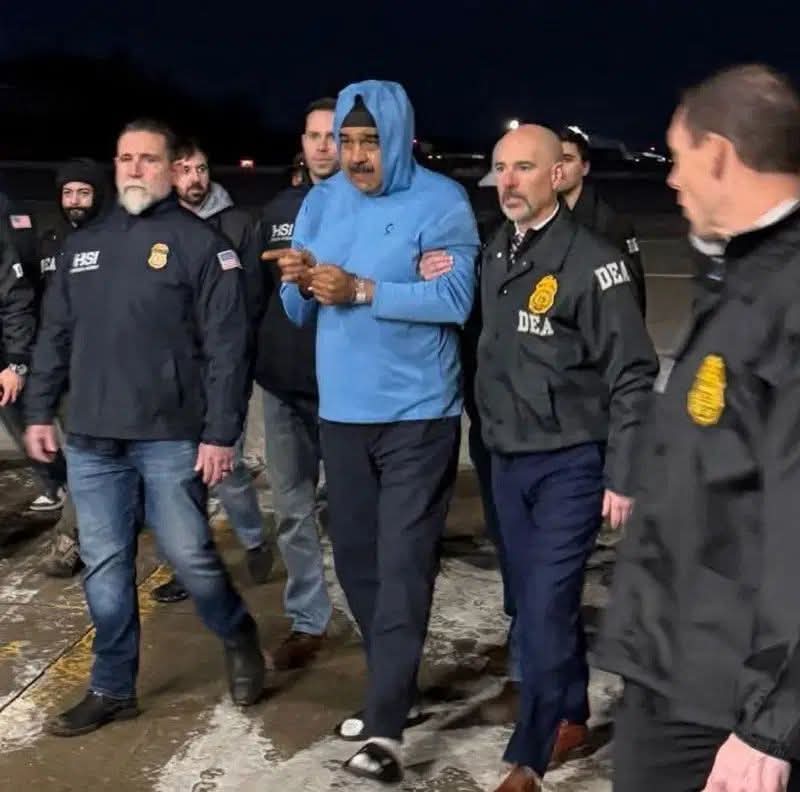 Captured Venezuelan President, wife arrive New York to face criminal charges